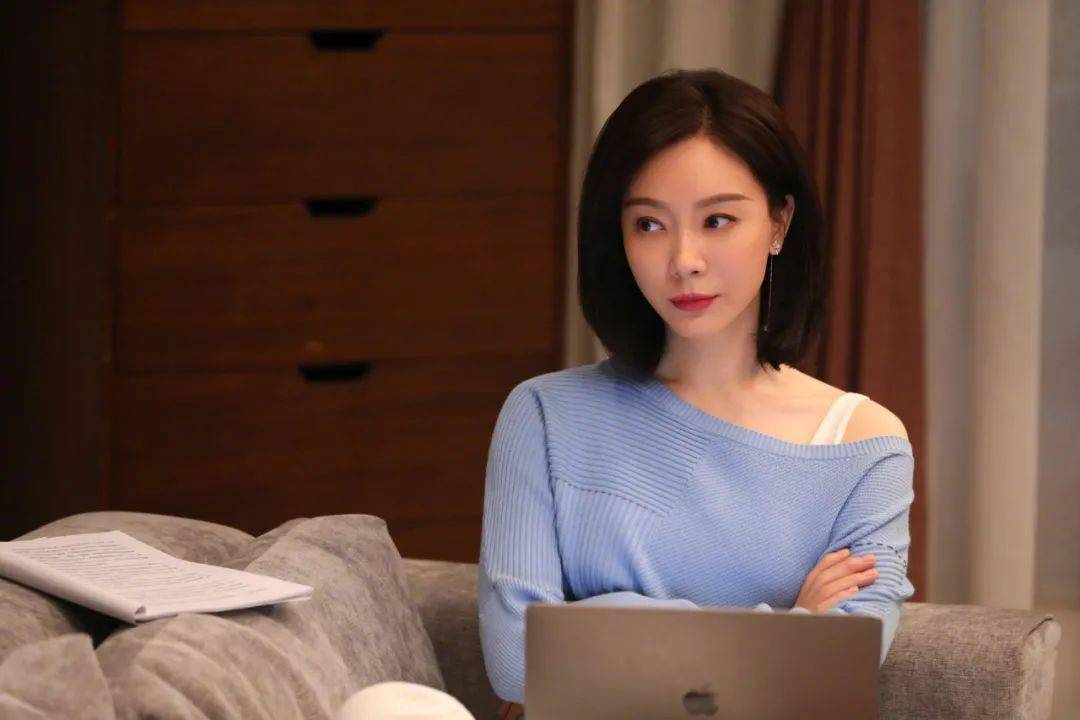 张含韵|马上结婚的沈梦辰，又爆出了新招！