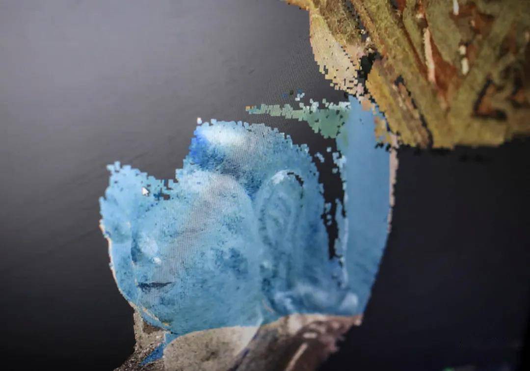 1个月50万张照片，千年云冈里的90后“扫”窟人