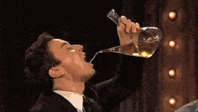 所以喝酒一定要量力而行,能不喝尽量别喝,切不可依赖多喝酒来强求