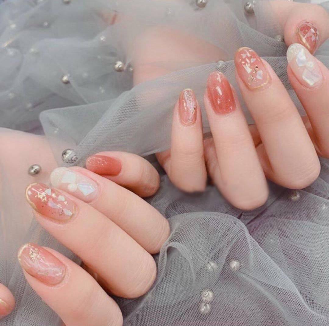 颜色|2020秋冬的流行色美甲都太好看了