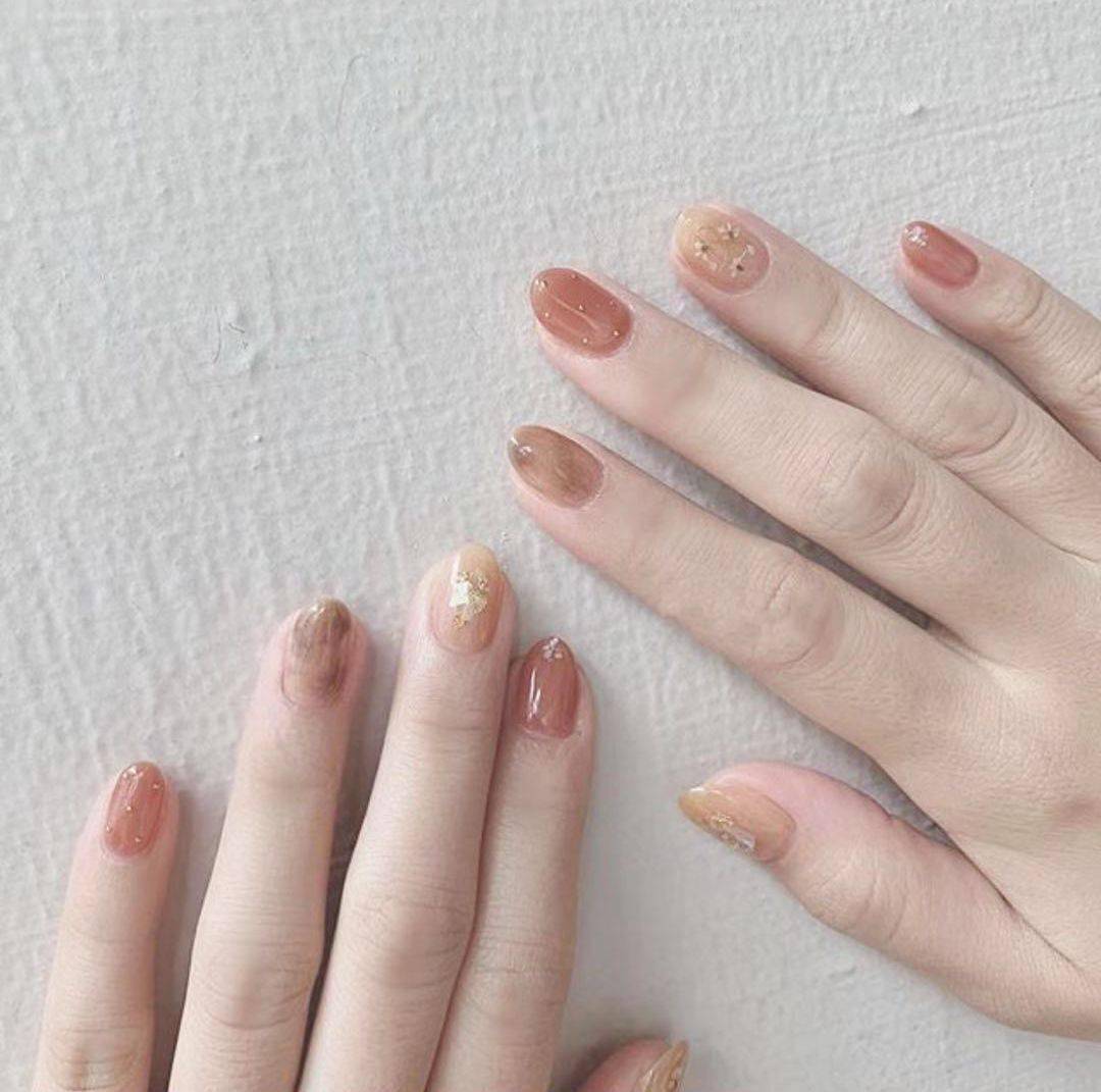 颜色|2020秋冬的流行色美甲都太好看了