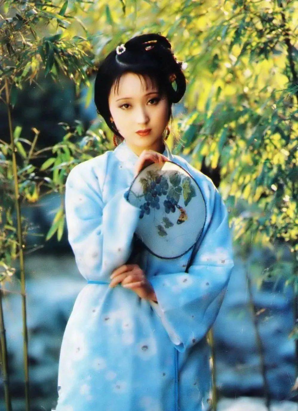 造型|谁来拯救越来越丑的古装剧？观众：中国电视剧，都被网红审美害惨了！