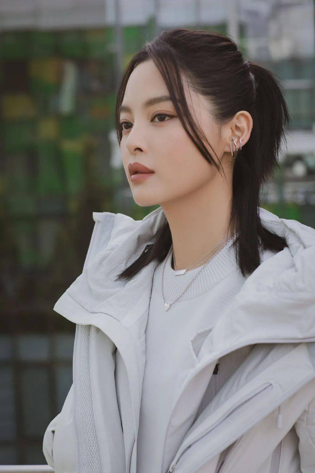 身材|辛芷蕾胖到不敢认？继发型扑街后 她的身材也崩了？