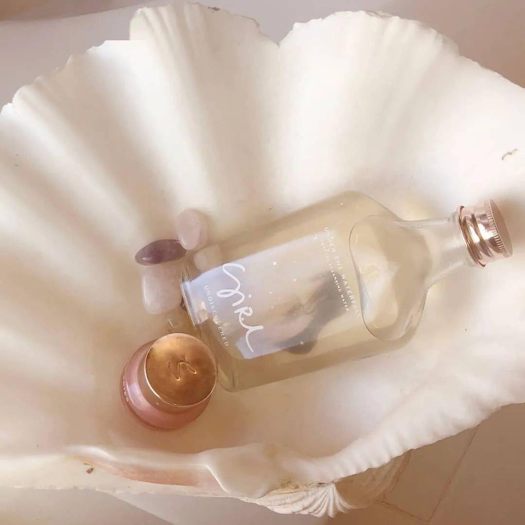 产品|把海洋装进瓶子里？每款产品都有一首诗？你应该知道的五款小众美容品牌