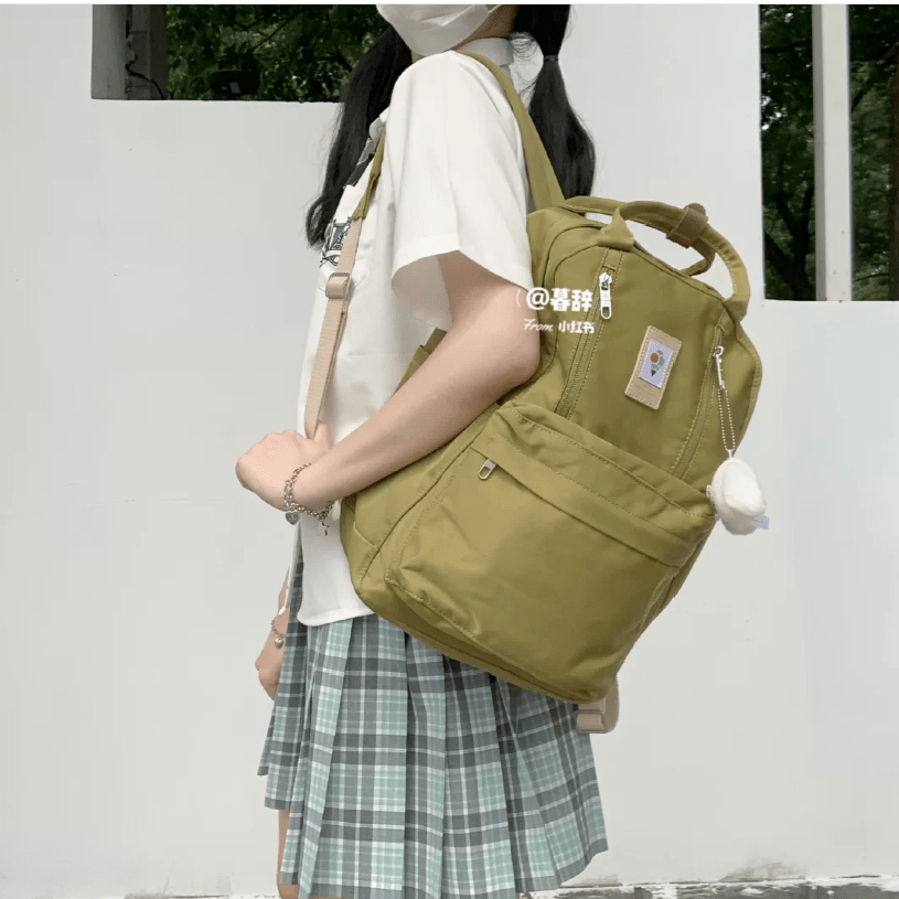 cr|40款高颜值の减龄双肩包，上学通勤就背它！