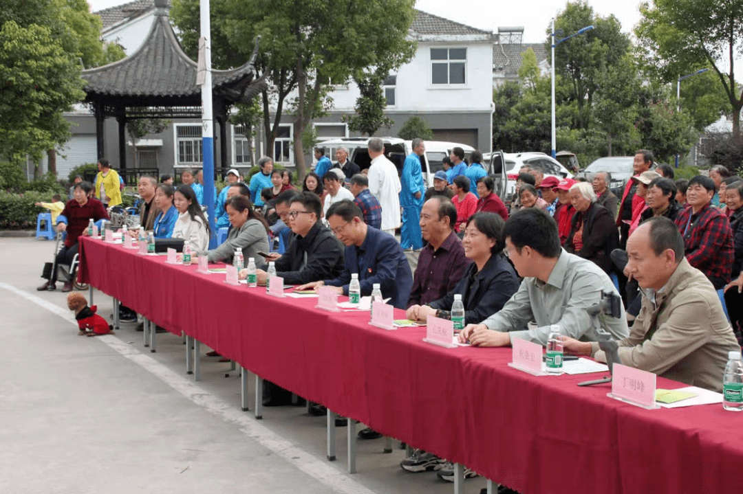 科学健身社区行走进扬州李典镇新坝社区