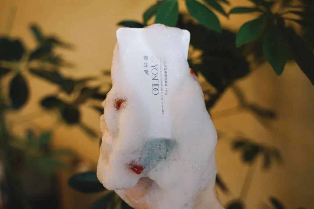 工人|戳进来 | 白天打工人夜里尾款人，拿什么挽回我的少女感？