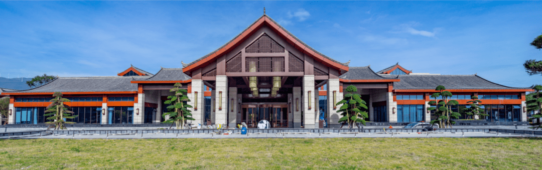 博大建设集团邂逅黔贵最美花园式酒店盘州月亮山庄酒店