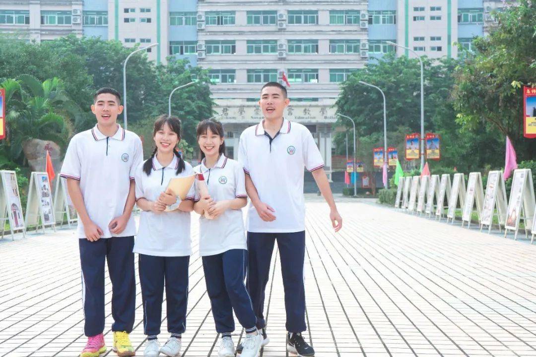 f7d55712fcb549e38fc77c421bf20bdb.jpeg