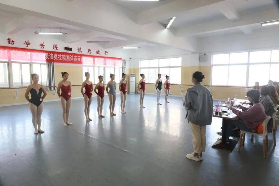 连云港市艺术学校圆满完成2020年中职学业水平考试表演类技能考试工作