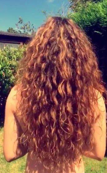 长发|一群喜欢留长发的男生各种po自拍，有些居然性感又妩媚啊！