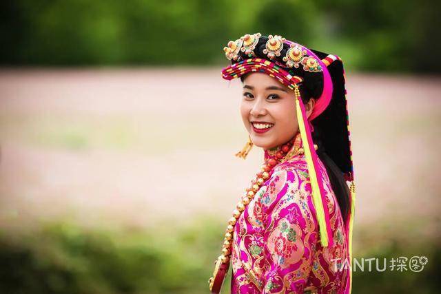 美人谷选美大赛_丹巴