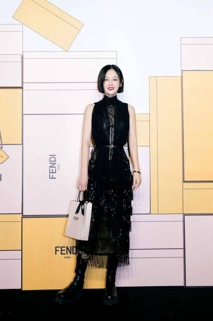 节目|壹周潮话题 | 付完尾款，只能靠这节目找找赚钱动力了