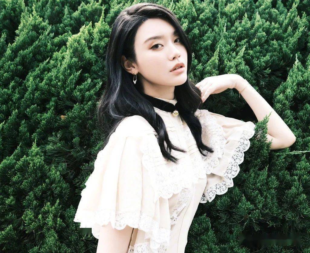 珠宝|女明星复出只拼业务能力？珠宝造型才是新“战场”！