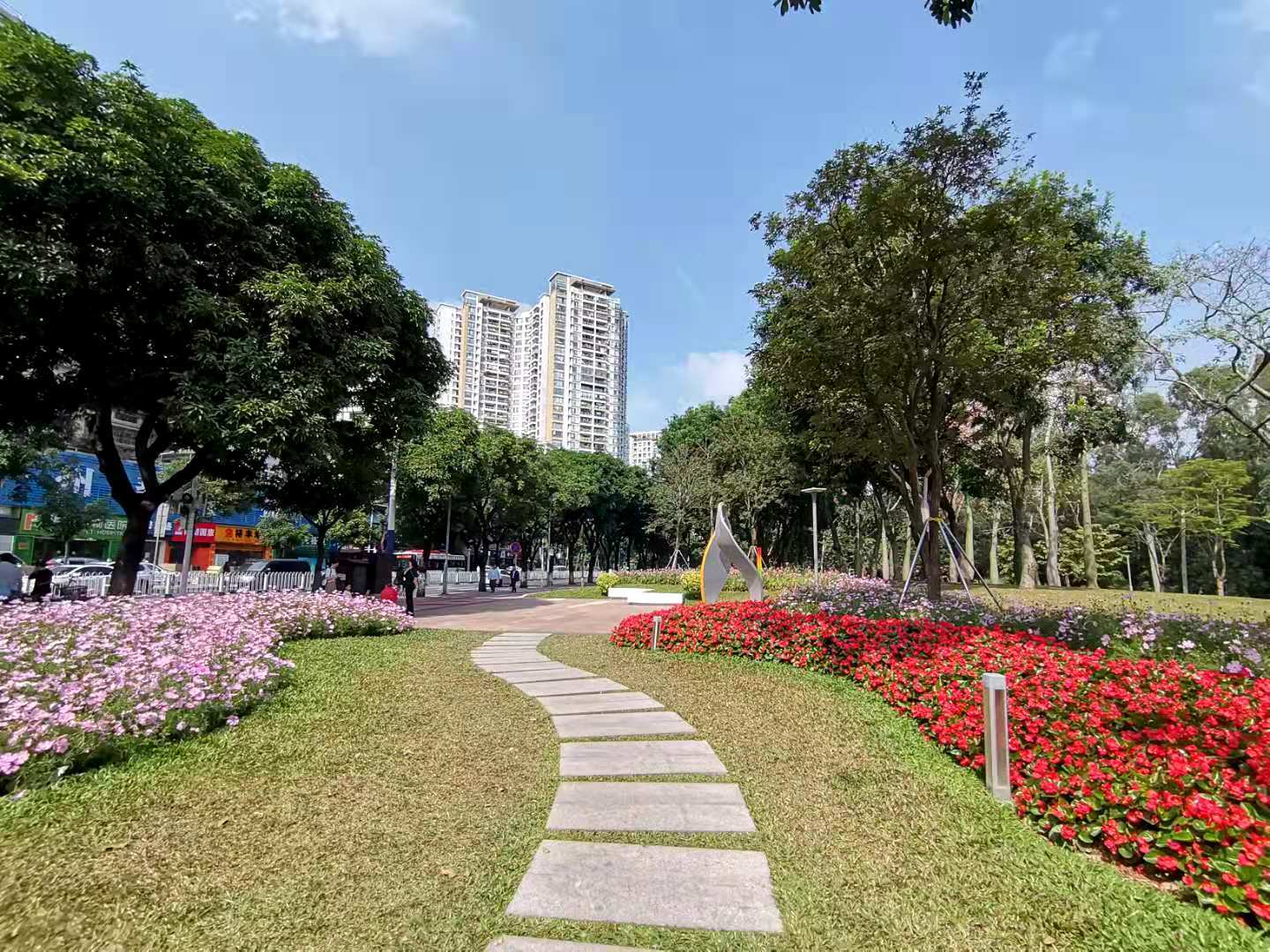 到天河公园，家门口觅一场南国明丽的秋