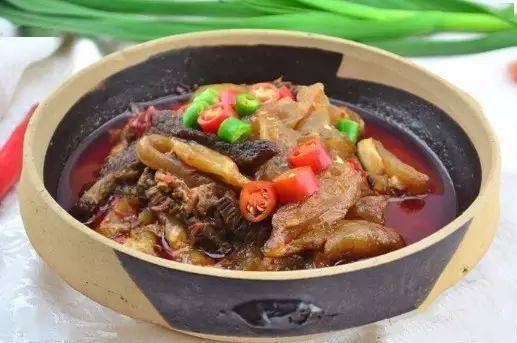 品质好的牛肋条需要炖多久 f17d30ea2310414a8704683963a3a62e.jpeg