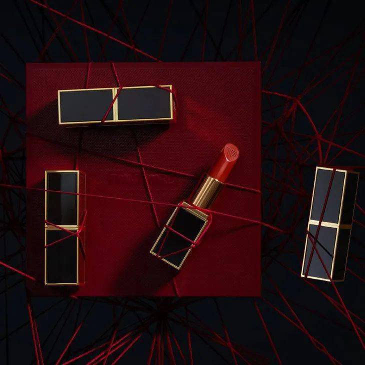 姐妹|为什么女生都喜欢涂口红？