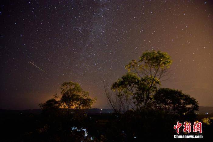 狮子座流星雨要来了！最佳观察时间是？如何才能看到它？