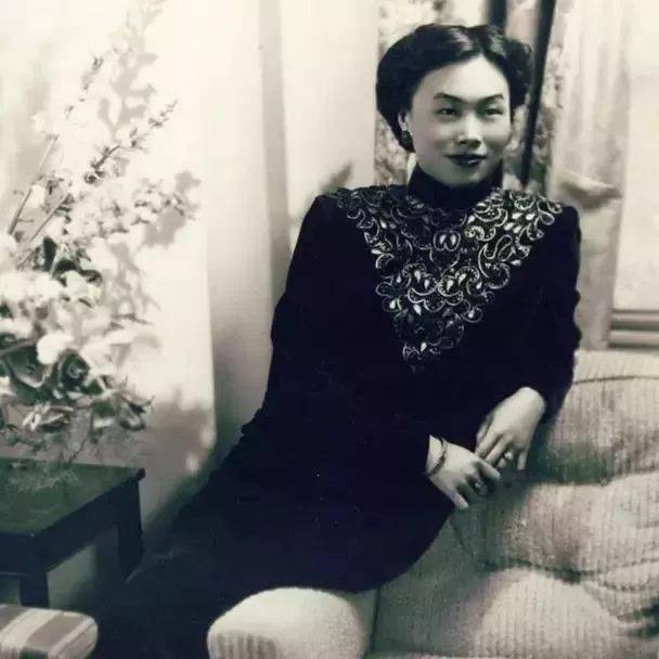 走上美国政坛的第一位华裔女性——“传奇钢铁蝴蝶”陈香梅(图7)