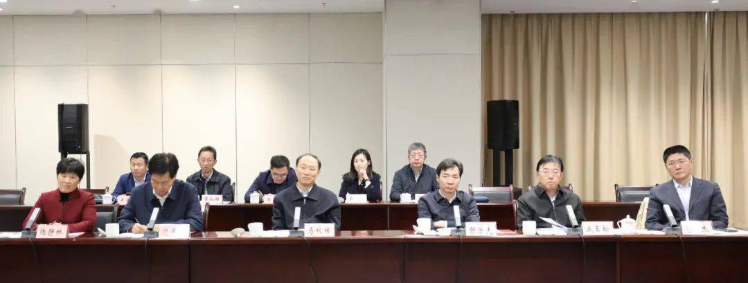 江苏省副省长马秋林调研徐矿:三年来企业发生了翻天覆