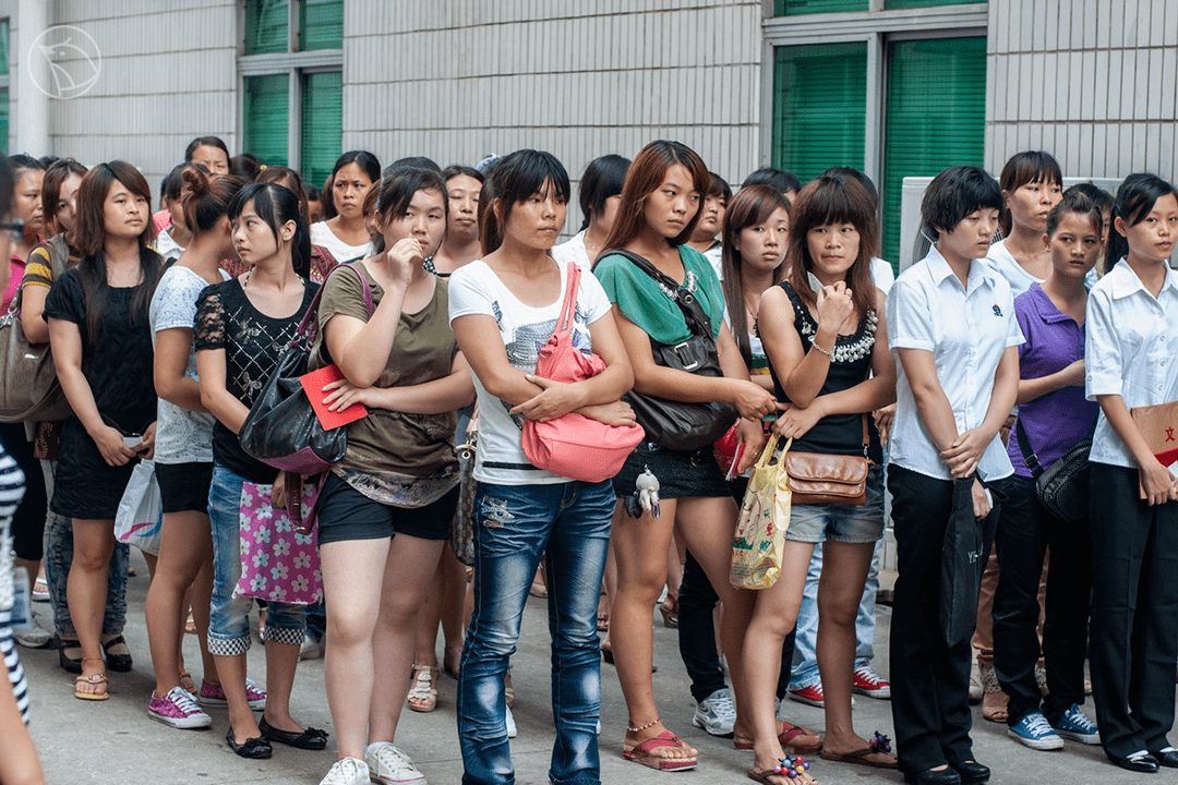 百万照片中国意气风发的那代打工人已生白发谷雨影像