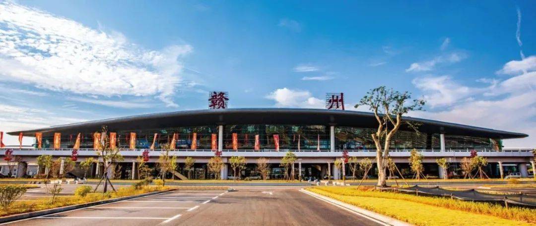 龙南市已于2019年7月启动龙南通用机场选址前期工作,目前已确定首选