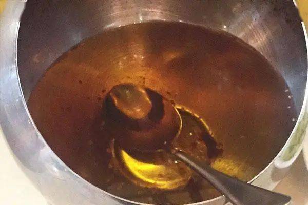 猪油怎么保持不变质 0f772b1c77b84474bbbdb877612730bc.jpeg