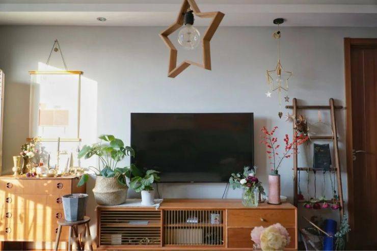 墙面如何刷省钱美观 3804b13b7fcc499ca5d592f4d5925104.jpeg