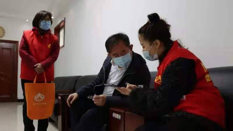 市委书记人口普查讲话_人口普查(2)