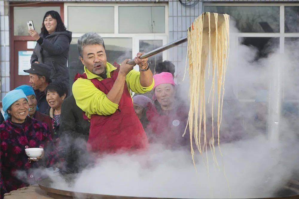 新闻纪实津门网赵占南国宴大厨进乡村