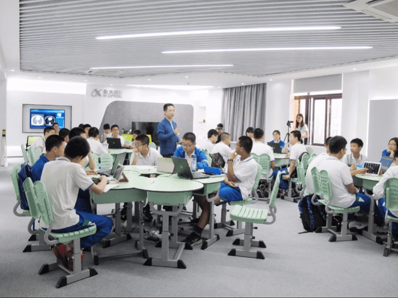 科大讯飞|覆盖1500所学校 一场遍及湾区城市的智慧教育实践