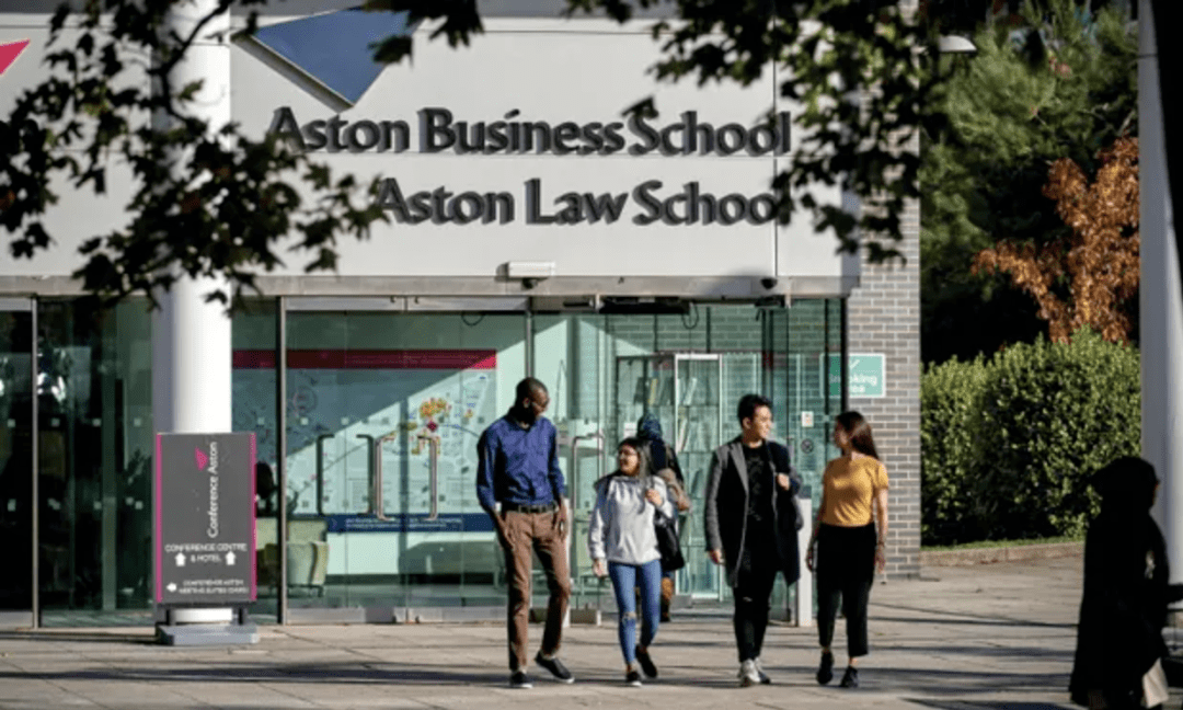 卫报2020专业排名_2020《卫报》年度最佳大学排名来了!KCL独揽两