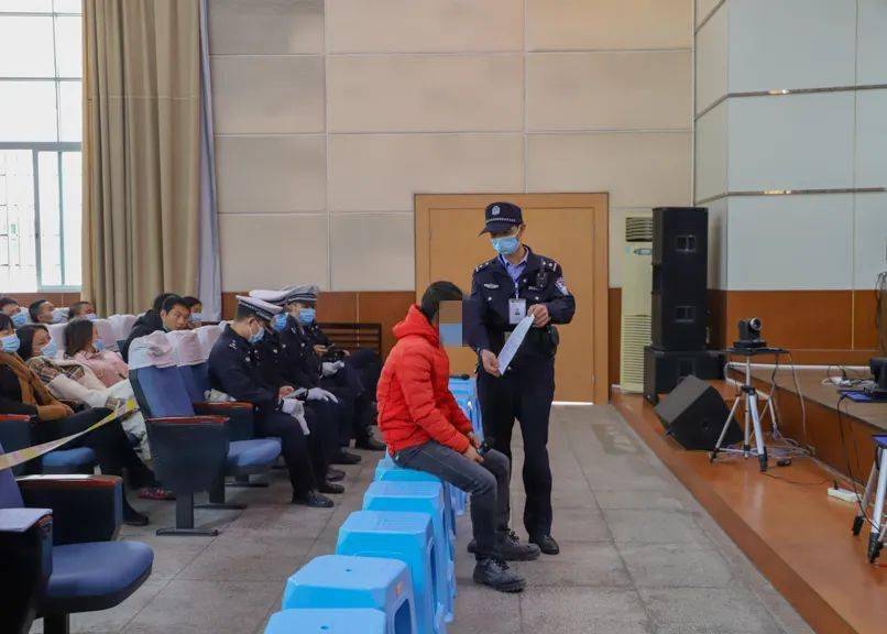 12人获刑兴国法院集中审理醉驾案