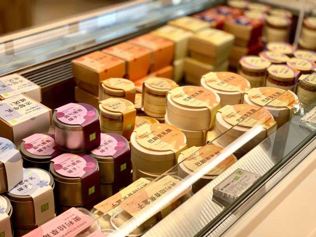 奈雪的茶发布PRO店战略，要用ALL-IN方案拓展新茶
