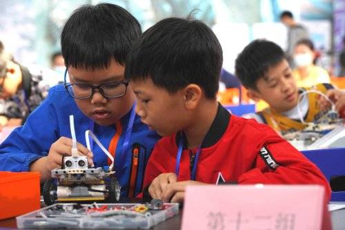 涨知识！这场科普大赛带领孩子走进人工智能世