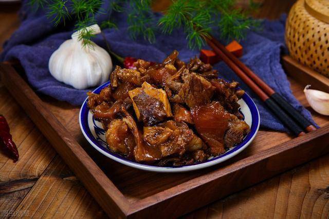 牛肉怎么炖好吃又嫩视频 132e58e0eea74fa2b694762d05b6dfcf.jpeg