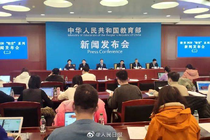 香港财政司司长陈茂波：香港成为资金避险安全港，多个国际机构拟增聘人手