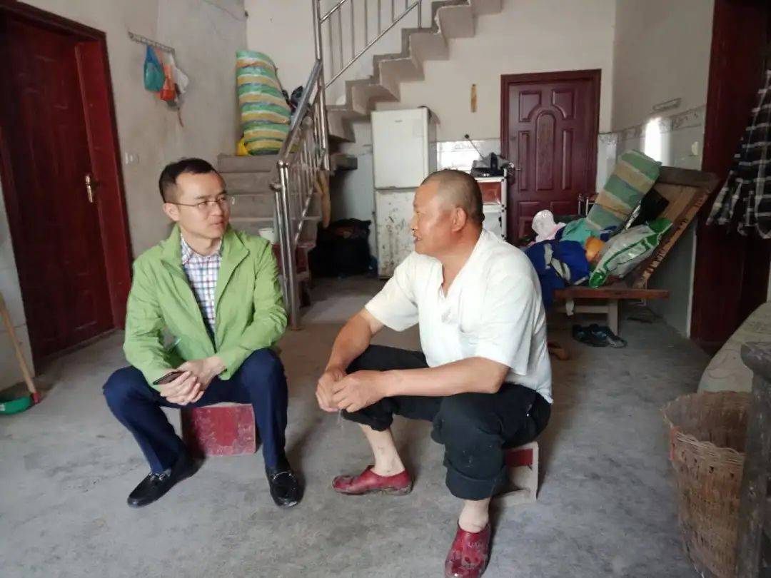 宣汉县丰乐村第一书记袁谦:躬身促脱贫 实干解民忧