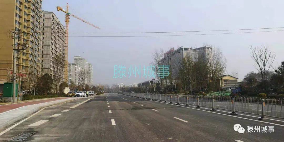 滕州市妇幼保健院北侧,全长约600米,规划道路红线宽35米,双向六车道