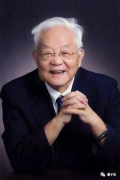 人工智能|中国AI最高奖今年颁给自动驾驶泰斗李德毅院士，京东周伯文、中科院蒋田仔，西电焦李成获杰出贡献奖