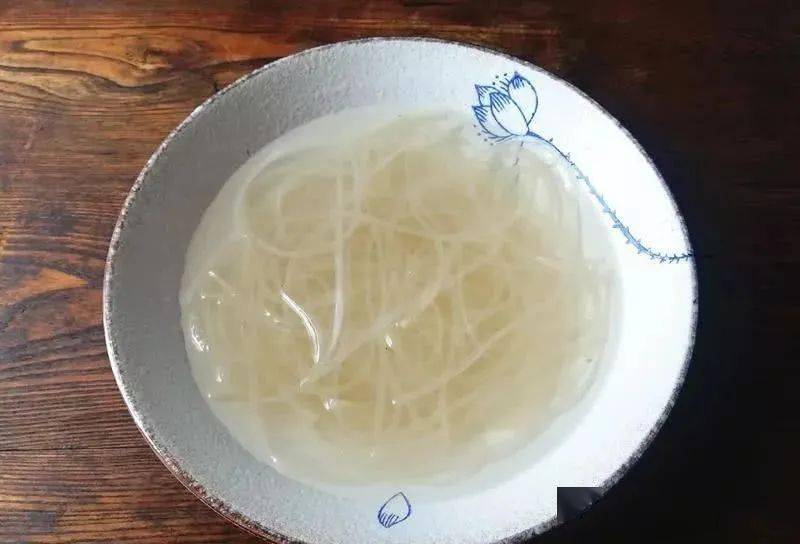 bf70226865574067ae8e52acbde5fa18.jpeg