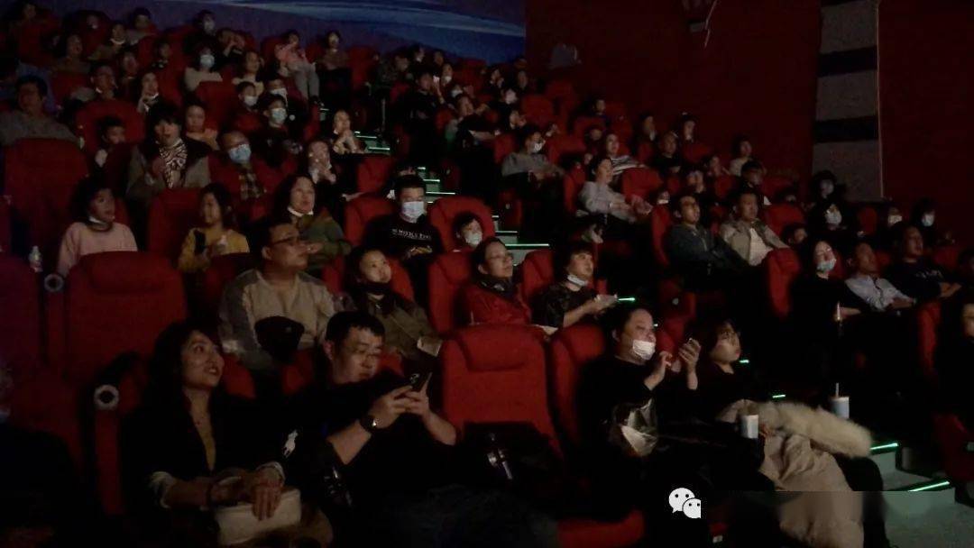 哆啦a梦大雄的新恐龙915mbd听众观影团一起看电影圆满