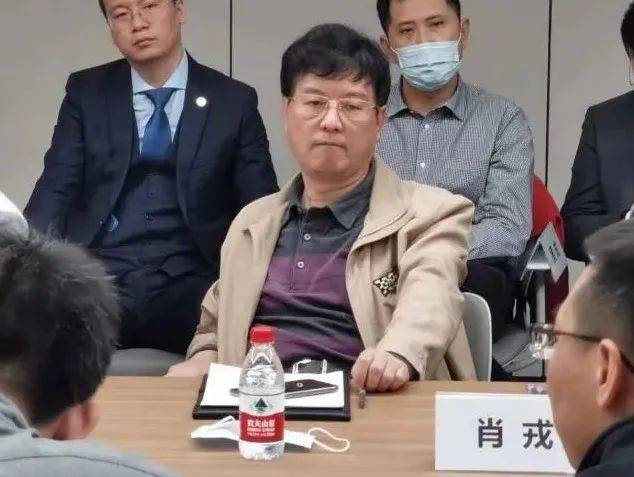 南洋科技董事长_董事长办公室图片(2)