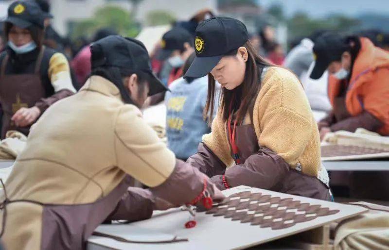 蒲姓人口多少_蒯姓中国有多少人口(2)