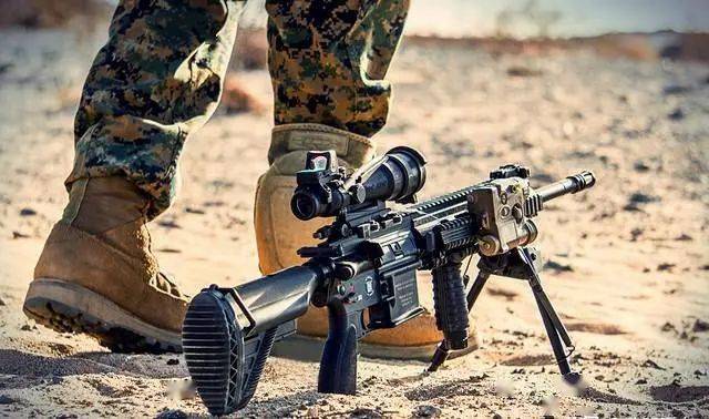 美国宣布追加购买五万支m27突击步枪