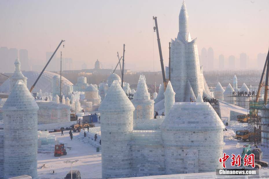 哈尔滨冰雪大世界主体完工 园区即将开园迎客