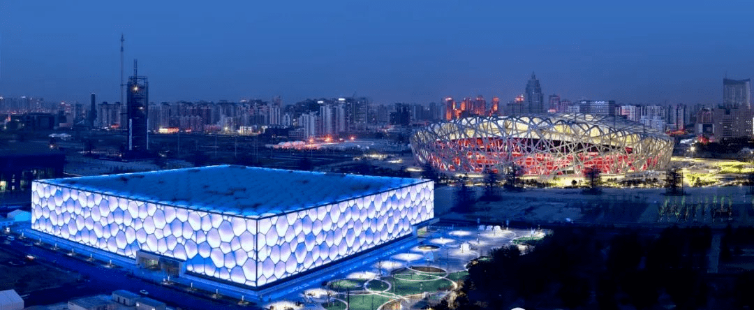 体育场馆| 北京国家体育场(鸟巢) 水立方