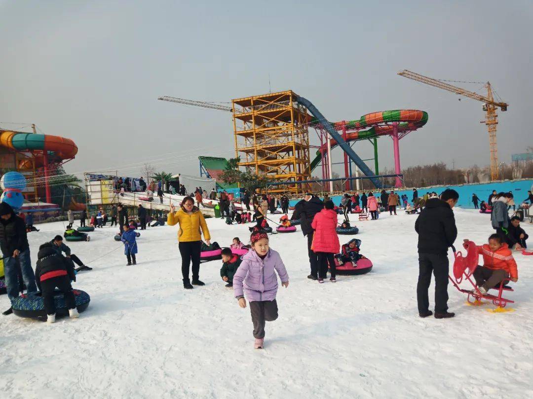 免费滑雪票速领淄博这家超大冰雪园承包你整个冬天的快乐