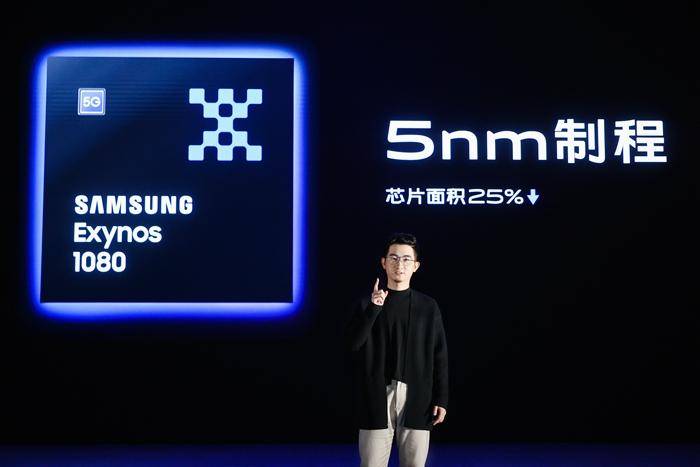 系列|携手蔡司+搭载第二代微云台 vivo X60系列正式发布