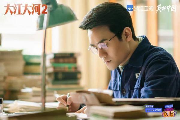 《大江大河2》宋运辉变身“歌神辉”，王凯加盟浙江卫视跨年晚会